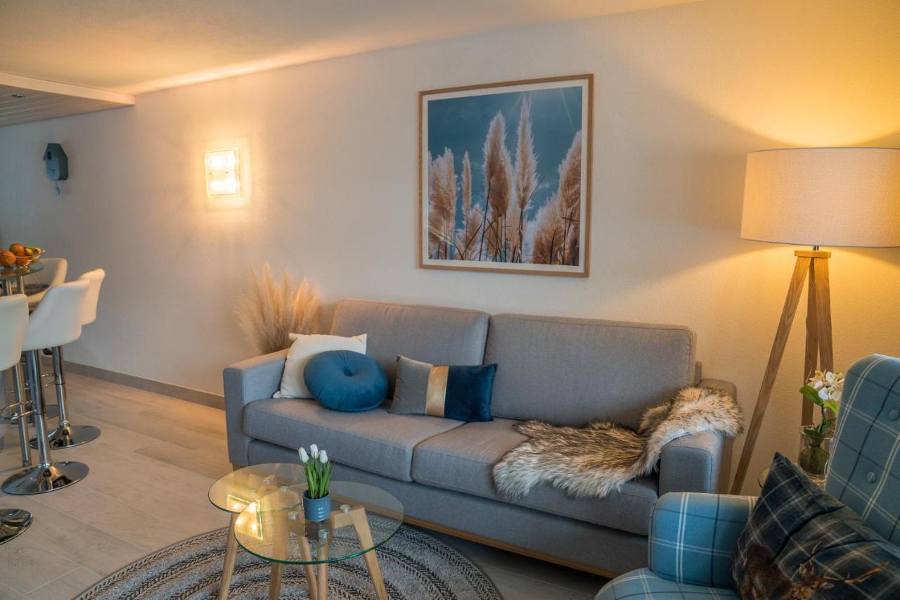 Chalet Spitzhorn - Your Peak Getaway - Private Terrasse & Gratis Parkplatz Gsteig Buitenkant foto
